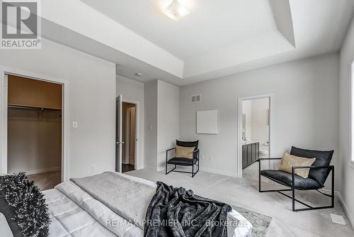 14 Sambro Lane, Whitchurch-Stouffville (Stouffville), ON - Indoor Photo Showing Bedroom