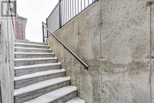 14 Sambro Lane, Whitchurch-Stouffville (Stouffville), ON - Indoor Photo Showing Other Room