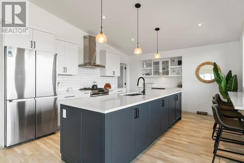 2521 Panoramic Way, Blind Bay, BC - Indoor Photo Showing Kitchen With Upgraded Kitchen