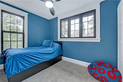 2041 Caroline Street, Burlington, ON - Indoor Photo Showing Bedroom