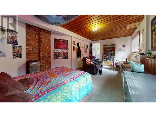 4719 Cariboo Drive, 108 Mile Ranch, BC - Indoor Photo Showing Bedroom