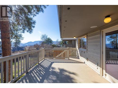 2185 Shannon Way, West Kelowna, BC - Outdoor With Exterior