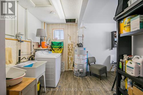 180 Bakery Lane, Gravenhurst, ON - Indoor Photo Showing Laundry Room