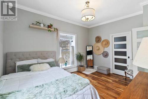 38 Waterloo Ave, Guelph, ON - Indoor Photo Showing Bedroom