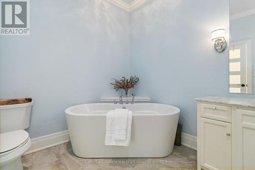38 Waterloo Ave, Guelph, ON - Indoor Photo Showing Bathroom
