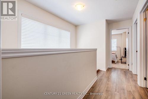 44 Sherway St, Hamilton, ON - Indoor Photo Showing Other Room