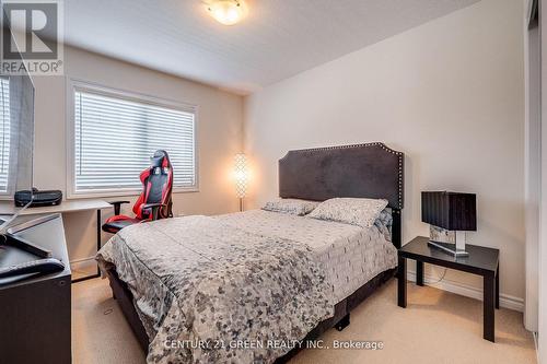 44 Sherway St, Hamilton, ON - Indoor Photo Showing Bedroom