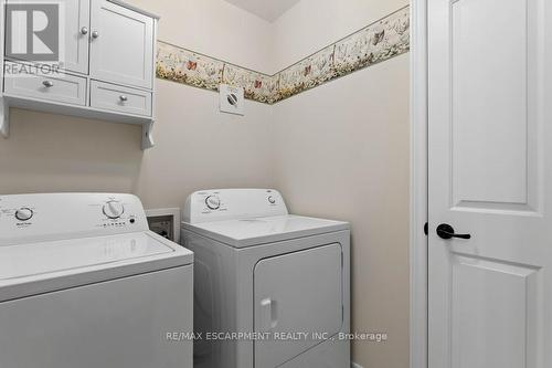 84 Severino Circle, West Lincoln, ON - Indoor Photo Showing Laundry Room