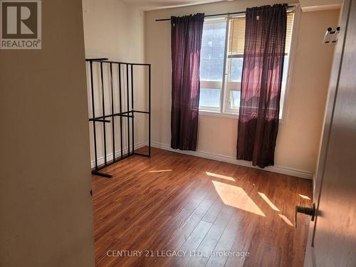 #306 -7405 Goreway Dr, Mississauga, ON - Indoor Photo Showing Other Room