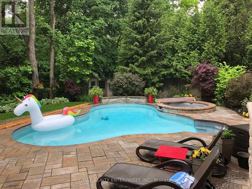 1230 Queen Victoria Ave, Mississauga, ON - Outdoor With In Ground Pool With Backyard
