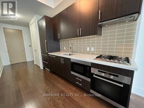 505 - 39 Queens Quay E, Toronto, ON - Indoor Photo Showing Kitchen With Upgraded Kitchen