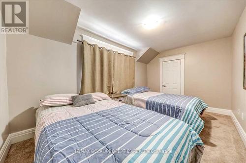 159 Agnes Street, Oshawa, ON - Indoor Photo Showing Bedroom