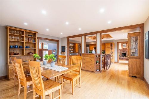 152 Weirs Lane, Flamborough, ON - Indoor Photo Showing Dining Room