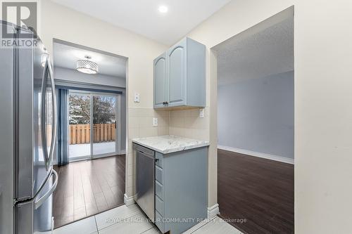 #5 -52 Adelaide St, Barrie, ON - Indoor