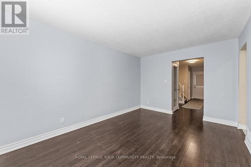 #5 -52 Adelaide St, Barrie, ON - Indoor Photo Showing Other Room