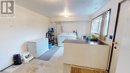 8903 93 Avenue, Fort St. John, BC - Indoor Photo Showing Laundry Room