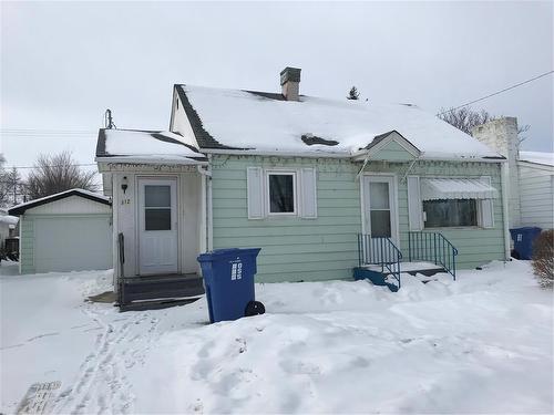 312 9Th Avenue S, Swan River, MB - Outdoor