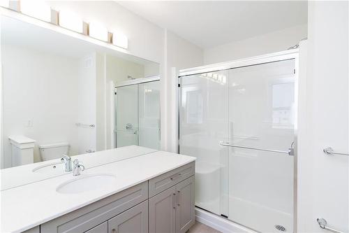 14 Saddle Creek Cove, Winnipeg, MB - Indoor Photo Showing Bathroom