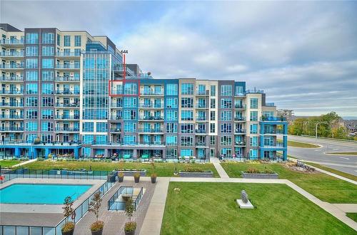 16 Concord Place|Unit #644, Grimsby, ON - Outdoor With Balcony