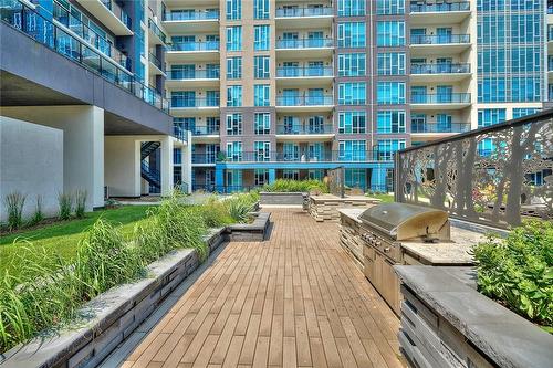 16 Concord Place|Unit #644, Grimsby, ON - Outdoor With Balcony With Facade