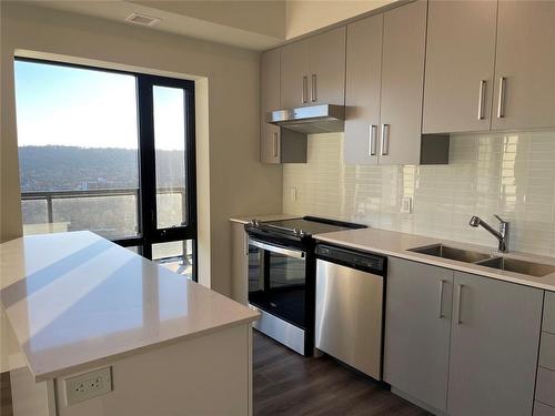 15 Queen Street S|Unit #1614, Hamilton, ON - Indoor Photo Showing Kitchen With Stainless Steel Kitchen With Double Sink With Upgraded Kitchen