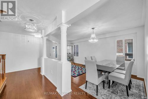 465 Hillbury Dr, Mississauga, ON - Indoor Photo Showing Dining Room