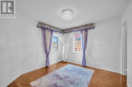 465 Hillbury Dr, Mississauga, ON - Indoor Photo Showing Other Room
