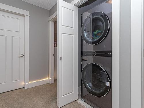 103-2253 Townsend Rd, Sooke, BC - Indoor Photo Showing Laundry Room
