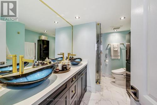 1110 - 2045 Lake Shore Boulevard W, Toronto, ON - Indoor Photo Showing Bathroom