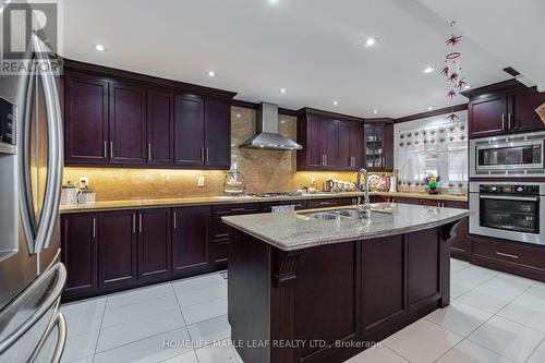 14 Sheringham St, Brampton, ON - Indoor Photo Showing Kitchen With Upgraded Kitchen