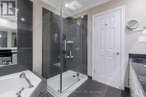 14 Sheringham Street, Brampton, ON - Indoor Photo Showing Bathroom