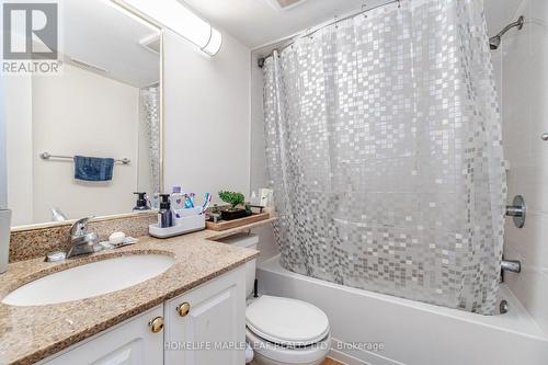 14 Sheringham Street, Brampton, ON - Indoor Photo Showing Bathroom