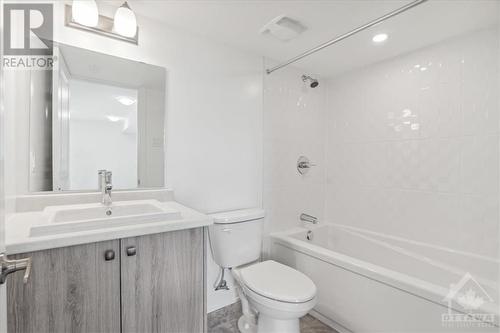521 Corretto Place, Ottawa, ON - Indoor Photo Showing Bathroom