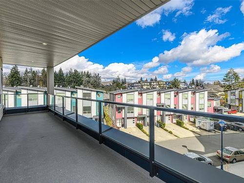 301-947 Whirlaway Cres, Langford, BC - Outdoor With Exterior