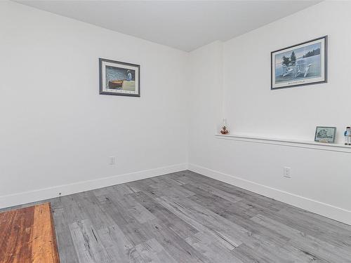 4226 Skye Rd, Saltair, BC - Indoor Photo Showing Other Room