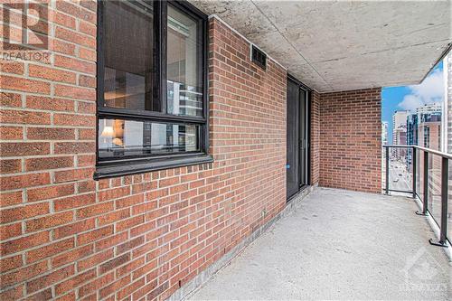 475 Laurier Avenue W Unit#1204, Ottawa, ON - Outdoor With Exterior