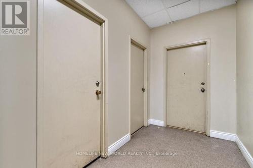 30 Dickson St, Cambridge, ON - Indoor Photo Showing Other Room