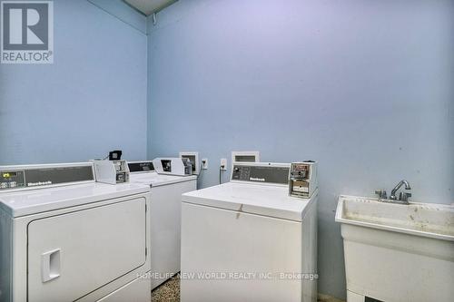 30 Dickson St, Cambridge, ON - Indoor Photo Showing Laundry Room
