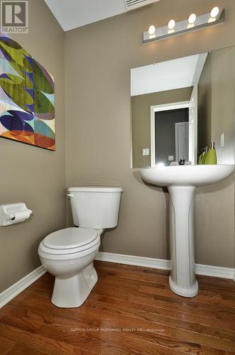 #16 -185 North Centre Rd, London, ON - Indoor Photo Showing Bathroom