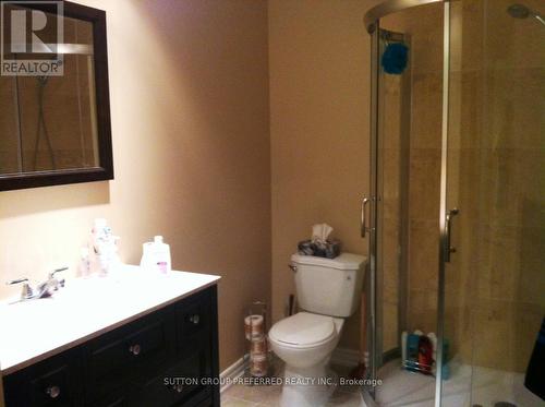 #16 -185 North Centre Rd, London, ON - Indoor Photo Showing Bathroom
