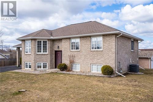299 Valerie Elizabeth Court, Cornwall, ON - Outdoor With Exterior