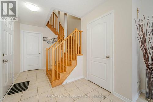 17 Birchfield Cres, Caledon, ON - Indoor Photo Showing Other Room