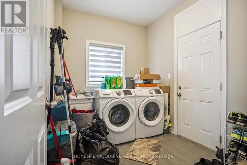 2823 Asima Dr, London, ON - Indoor Photo Showing Laundry Room