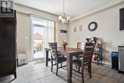 2823 Asima Dr, London, ON - Indoor Photo Showing Dining Room