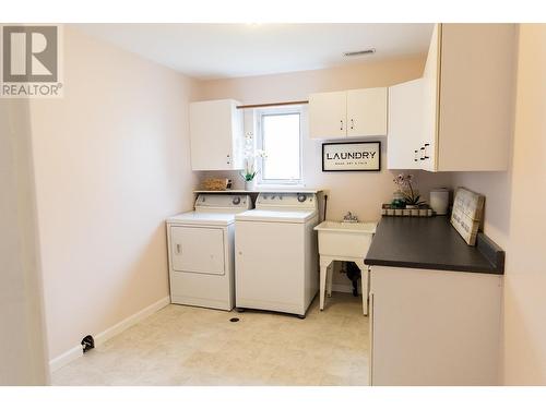 4733 Halliwell Avenue, Terrace, BC - Indoor Photo Showing Laundry Room
