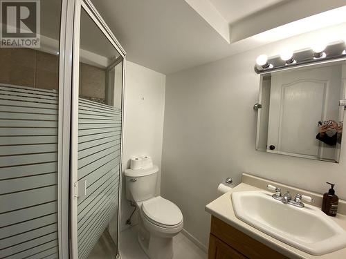 Half Basement 12085 York Street, Maple Ridge, BC - Indoor Photo Showing Bathroom