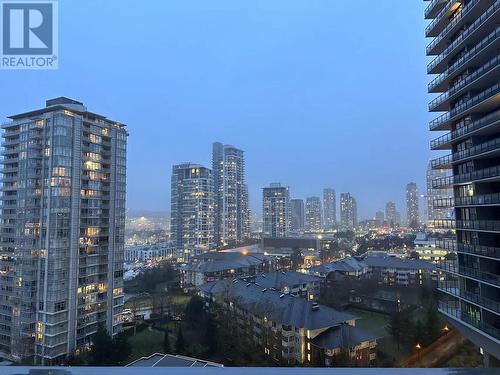 707 4890 Lougheed Highway, Burnaby, BC - Outdoor With Balcony With Facade