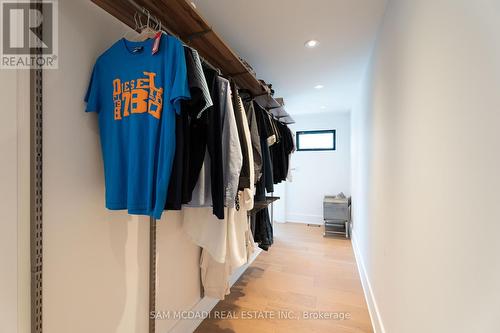 1500 Marshwood Pl, Mississauga, ON - Indoor Photo Showing Other Room