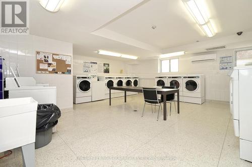 #912 -360 Ridelle Ave, Toronto, ON - Indoor Photo Showing Laundry Room