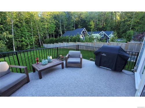 520 Bickford Way, Mill Bay, BC - Outdoor With Deck Patio Veranda